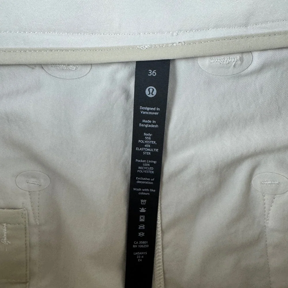 Lululemon Relaxed Tapered Trouser 36 Bone White LM5AN1S Mens Pants NWT